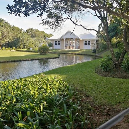 Caribbean Estates Lakeview Villa Port Edward Esterno foto