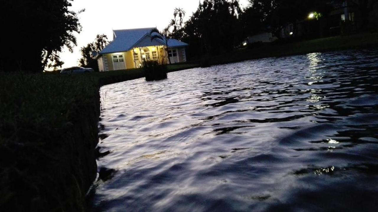 Caribbean Estates Lakeview Villa Port Edward Esterno foto