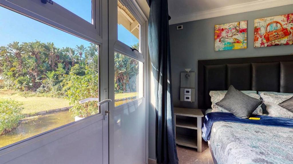 Caribbean Estates Lakeview Villa Port Edward Esterno foto