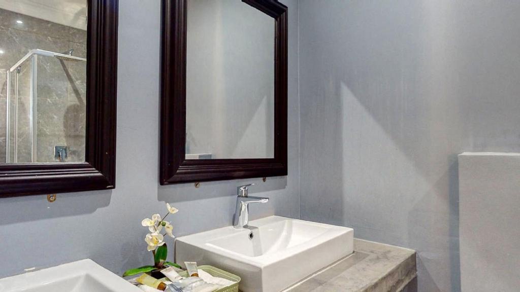 Caribbean Estates Lakeview Villa Port Edward Esterno foto