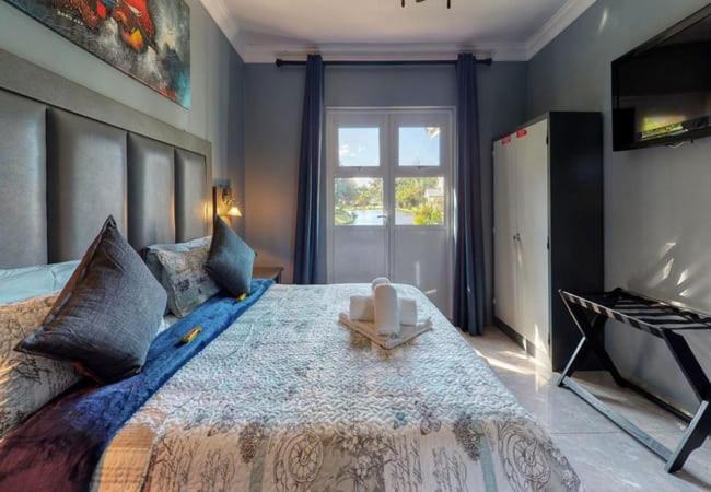 Caribbean Estates Lakeview Villa Port Edward Esterno foto